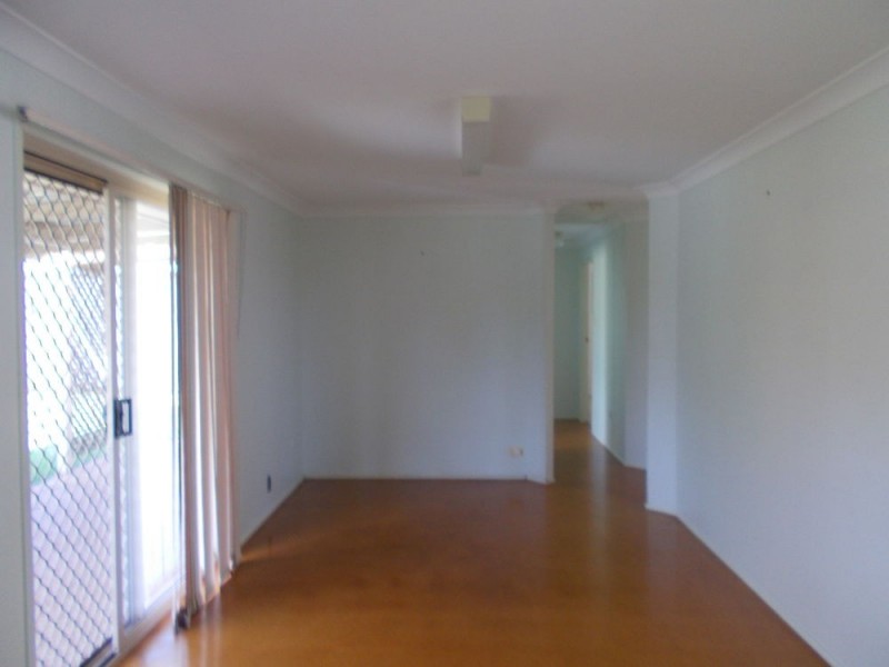 10 Pamela Court, Highfields QLD 4352