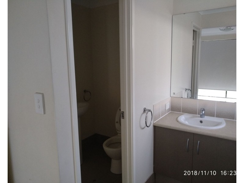 1/124 Tribute Street East, Riverton WA 6148