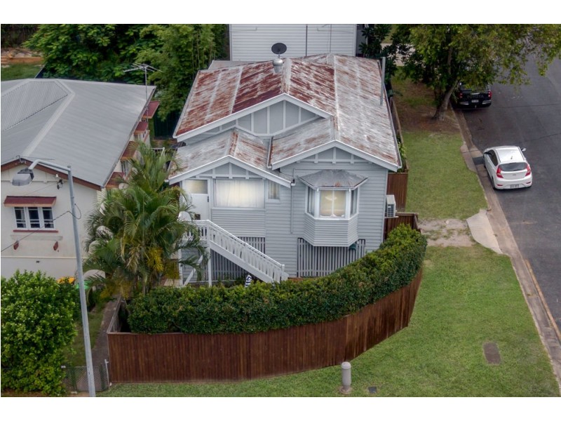 2 Turner Road, Kedron QLD 4031