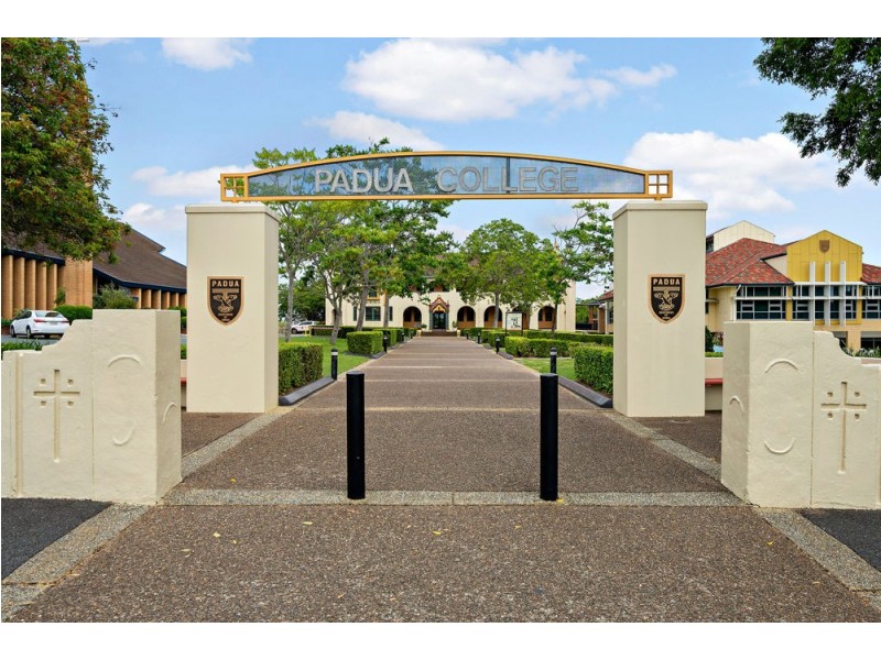 2 Turner Road, Kedron QLD 4031