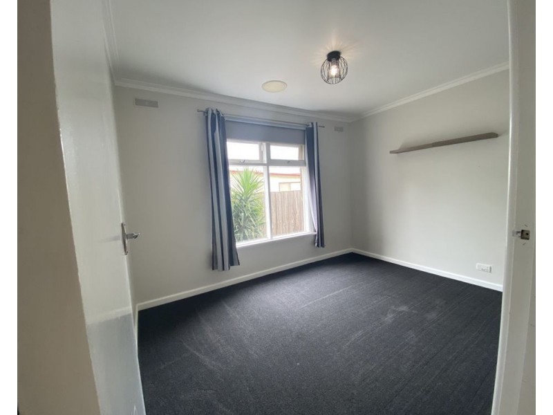 9 Dawson Street, Stratford VIC 3862