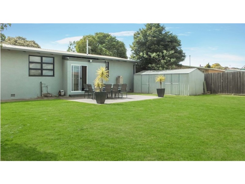 12 Bergen Street, Sale VIC 3850
