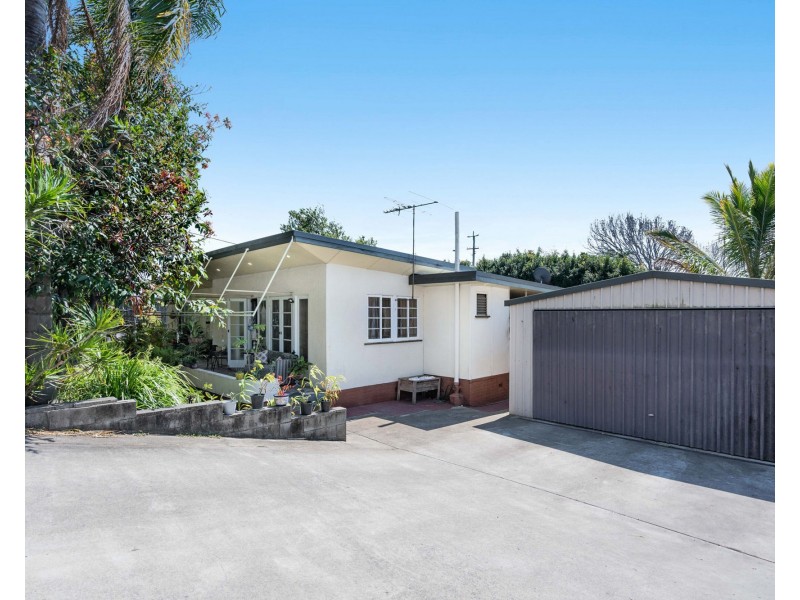 329 Preston Road, Wynnum West QLD 4178