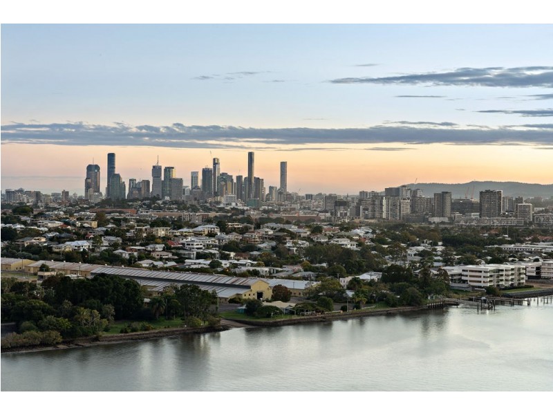 11801/7 Wharf Street, Hamilton QLD 4007