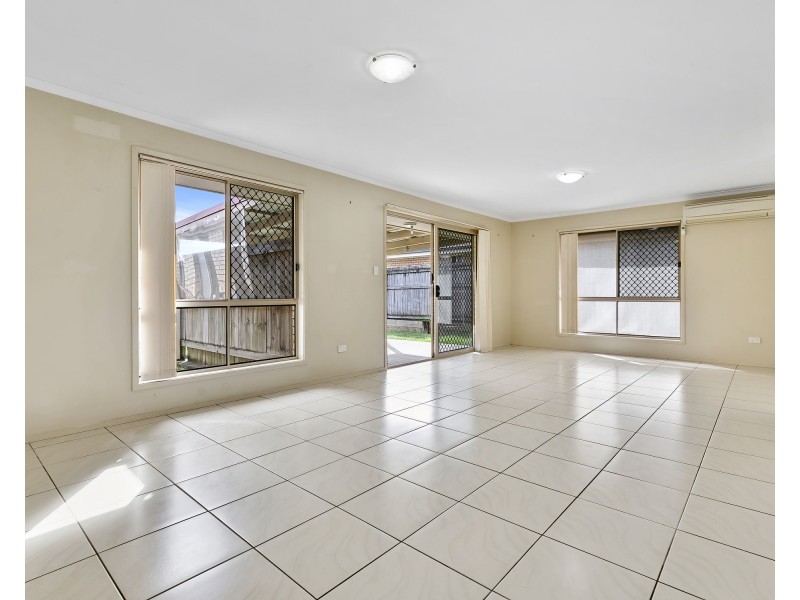 1/3 Wakeham Street, Kallangur QLD 4503