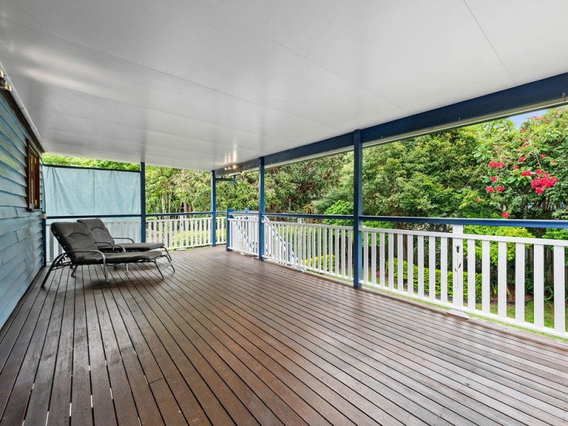 19 Black Street, Yeerongpilly QLD 4105