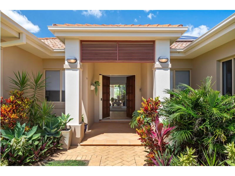 7 Behan Crescent, Wakerley QLD 4154