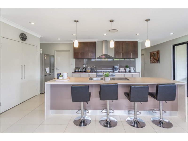 4 Ginger Crescent, Griffin QLD 4503