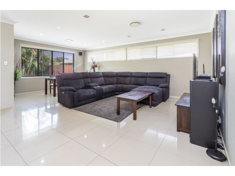 4 Ginger Crescent, Griffin QLD 4503