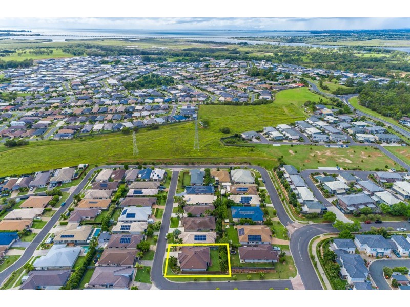 4 Ginger Crescent, Griffin QLD 4503