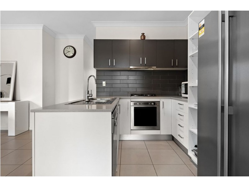 16 Grandis Close, Wakerley QLD 4154