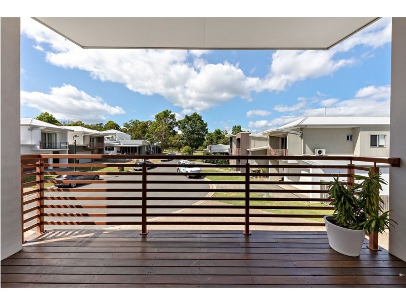 16 Grandis Close, Wakerley QLD 4154