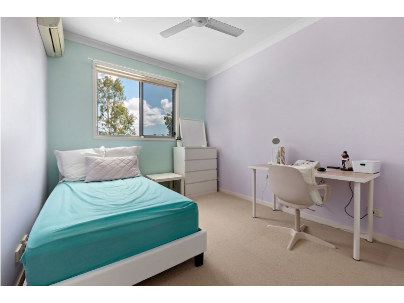 16 Grandis Close, Wakerley QLD 4154