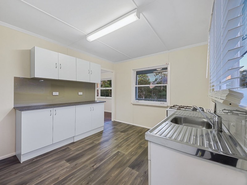 8 Crofton Street, Geebung QLD 4034