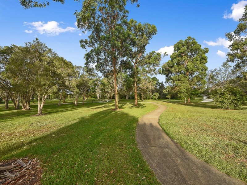 8 Crofton Street, Geebung QLD 4034