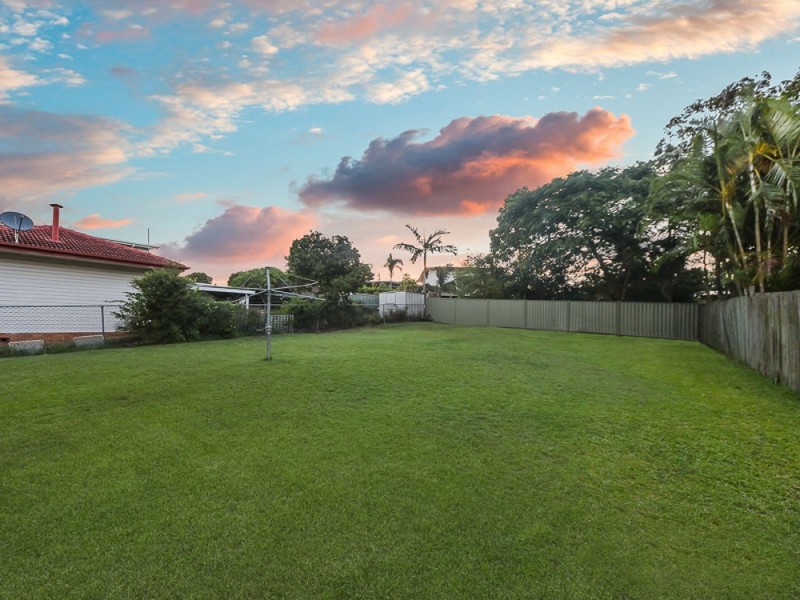 8 Crofton Street, Geebung QLD 4034