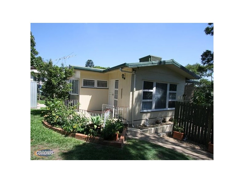 2 Meath Street (1 Hurst Street), Gordon Park QLD 4031