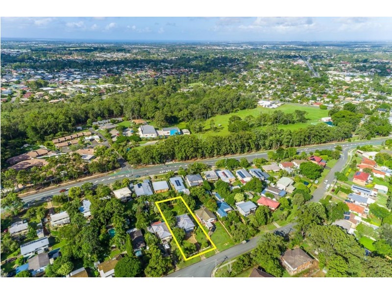 20 Crest Street, Kallangur QLD 4503