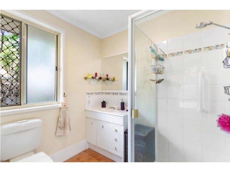 5 Noble Court, Warner QLD 4500