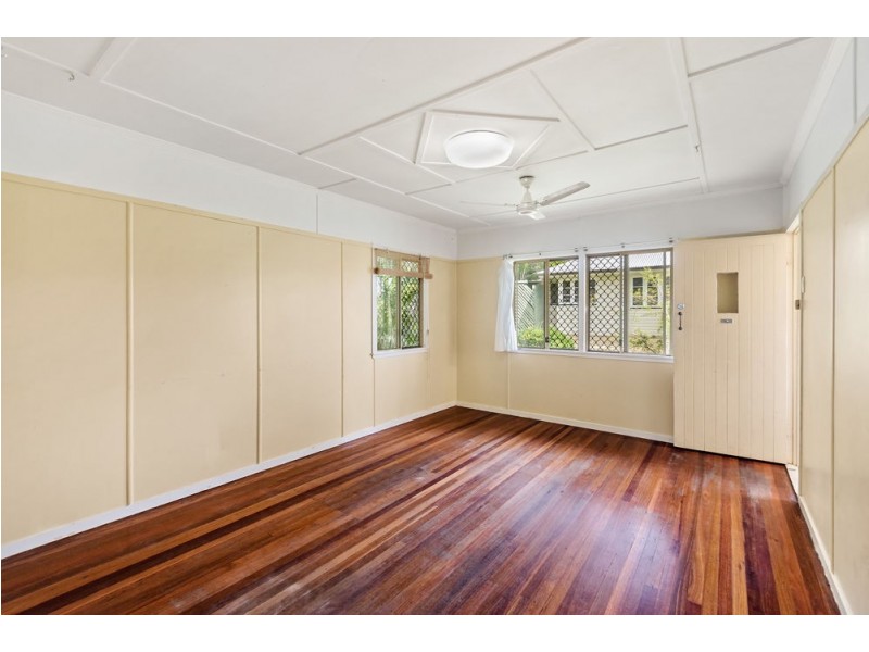 72 Corrigan Street, Keperra QLD 4054