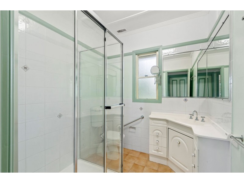 72 Corrigan Street, Keperra QLD 4054