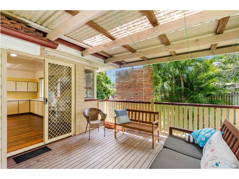 72 Corrigan Street, Keperra QLD 4054