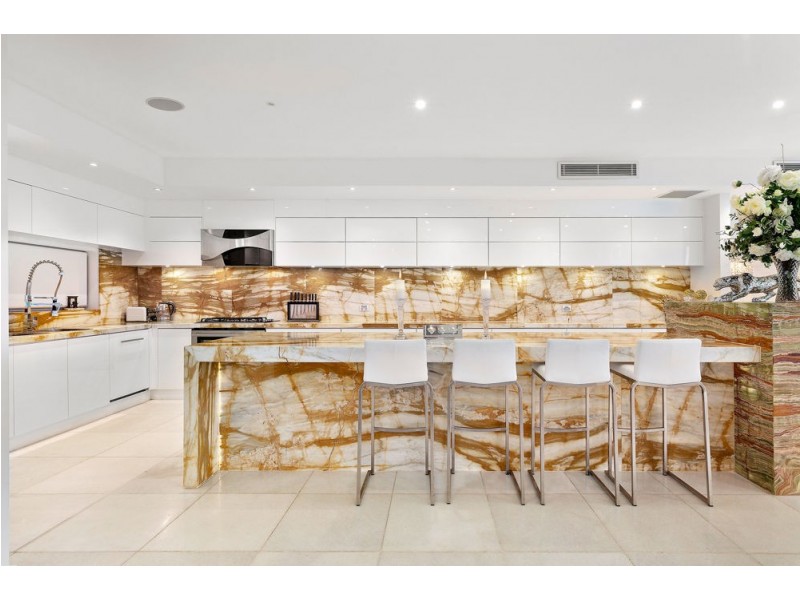 58 Watson Street, Newmarket QLD 4051