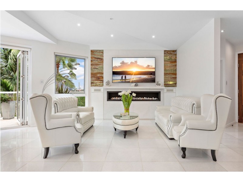 58 Watson Street, Newmarket QLD 4051