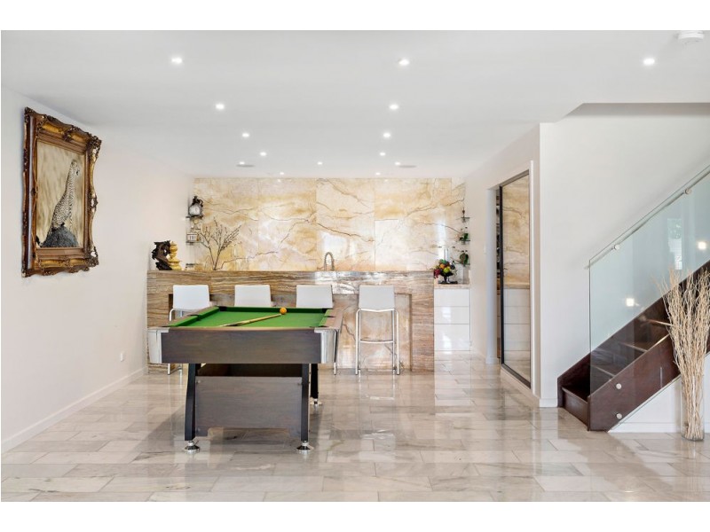 58 Watson Street, Newmarket QLD 4051