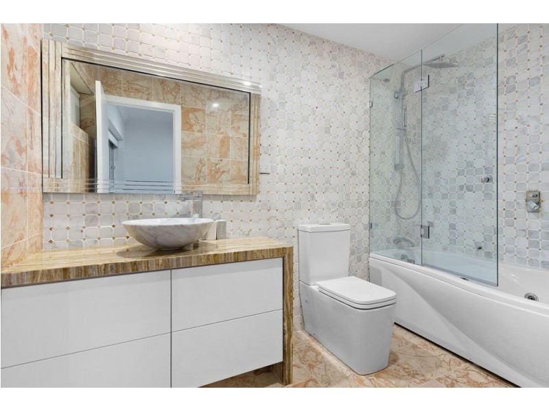 58 Watson Street, Newmarket QLD 4051