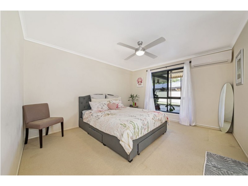 19 Franzin Drive, Cashmere QLD 4500