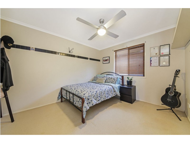 19 Franzin Drive, Cashmere QLD 4500
