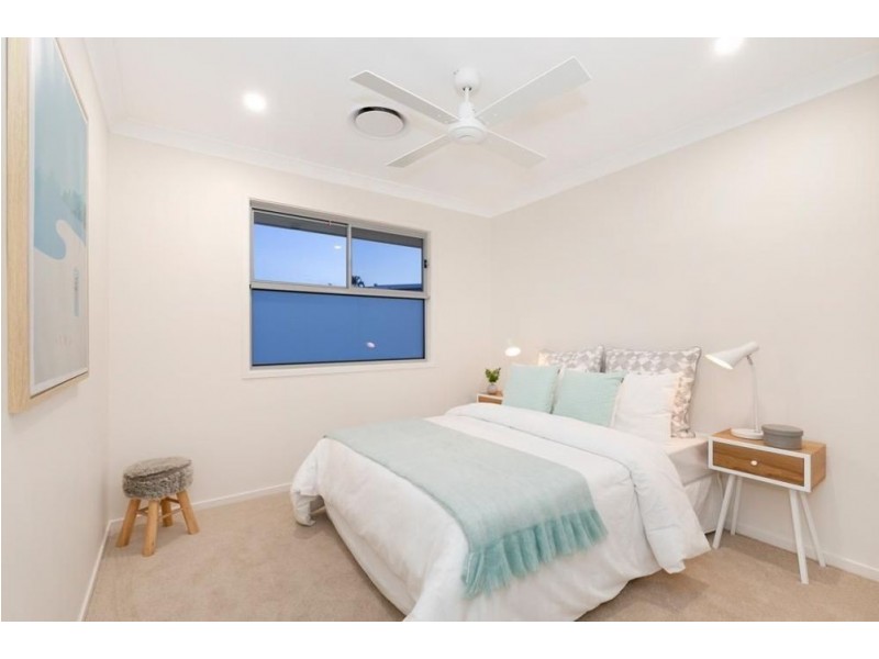 34A Niven Street, Stafford Heights QLD 4053