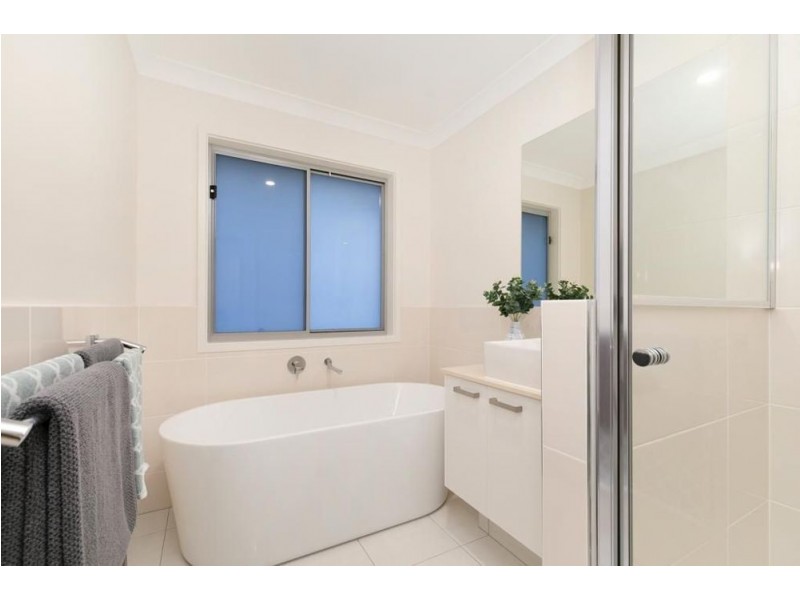 34A Niven Street, Stafford Heights QLD 4053