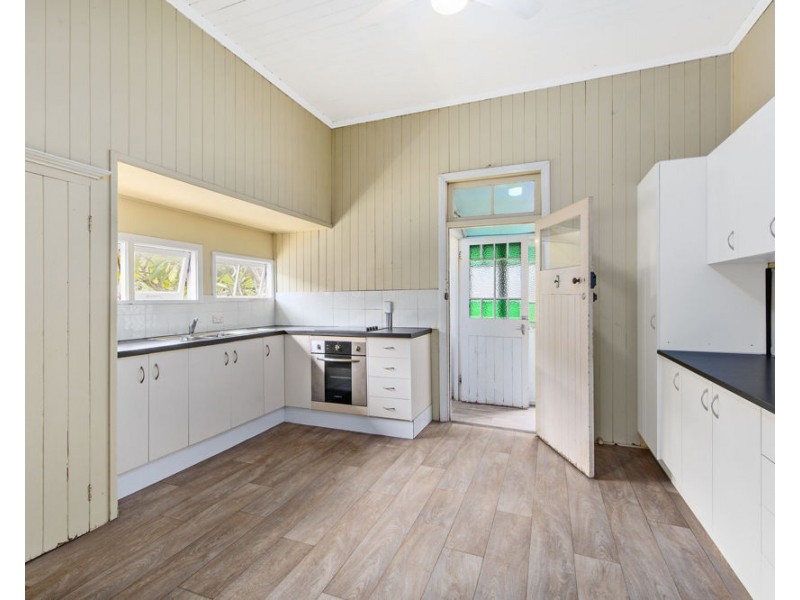 10 Scott Road, Herston QLD 4006