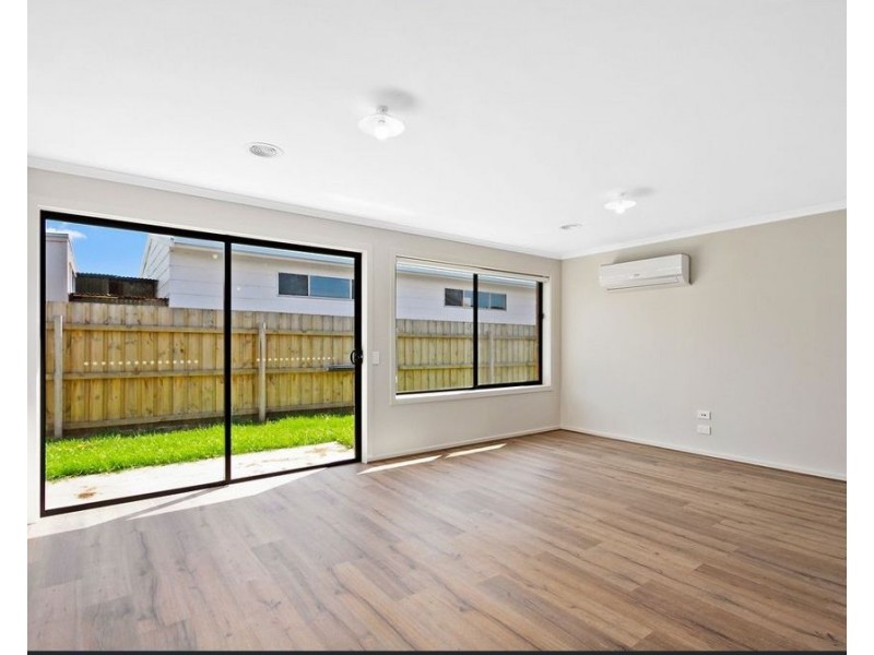 4/24a Gibney Street, Maffra VIC 3860