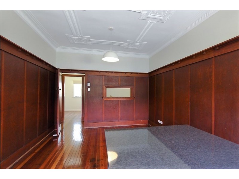 71 Macdonald Street, Norman Park QLD 4170