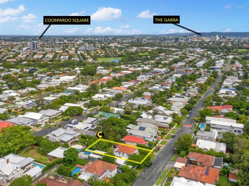 71 Macdonald Street, Norman Park QLD 4170