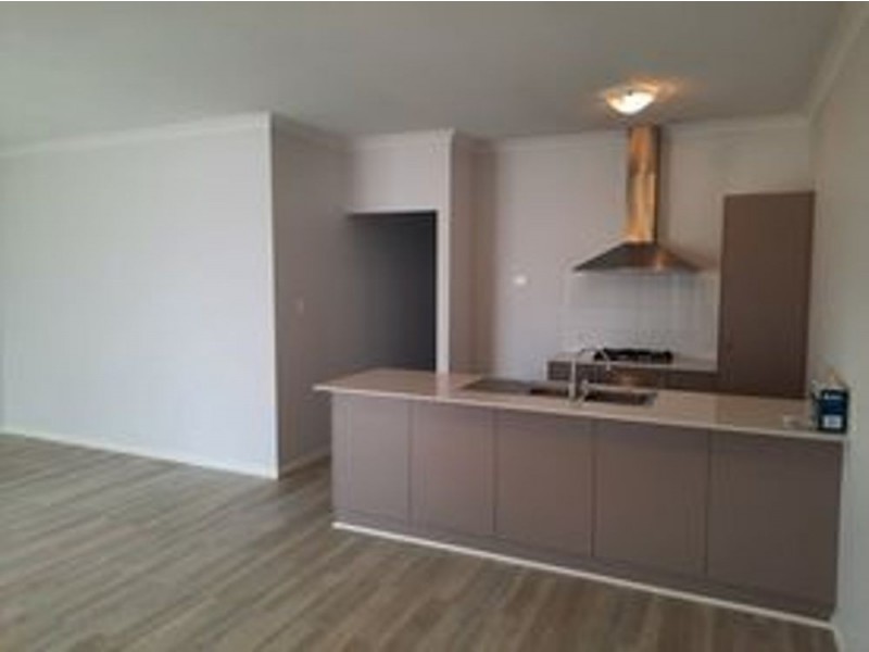 8 Sepia Way, Eglinton WA 6034