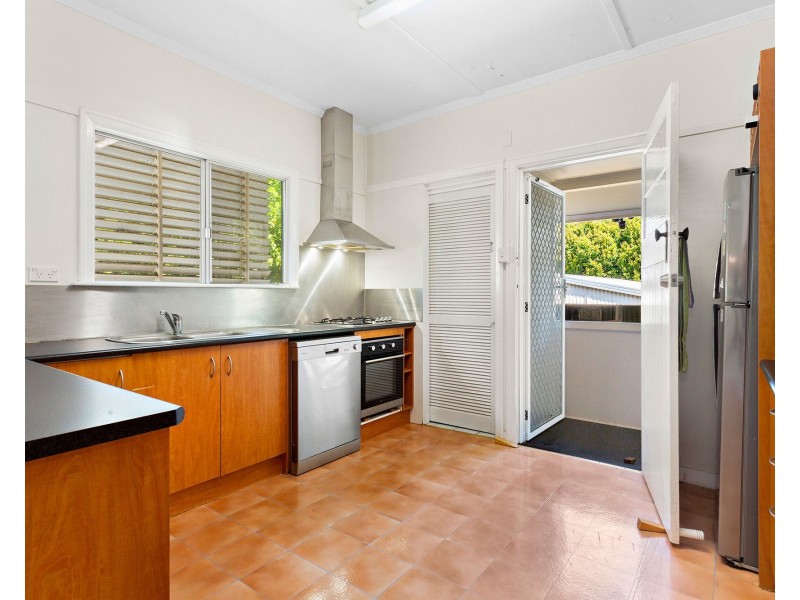 148 Redwood Street, Stafford Heights QLD 4053