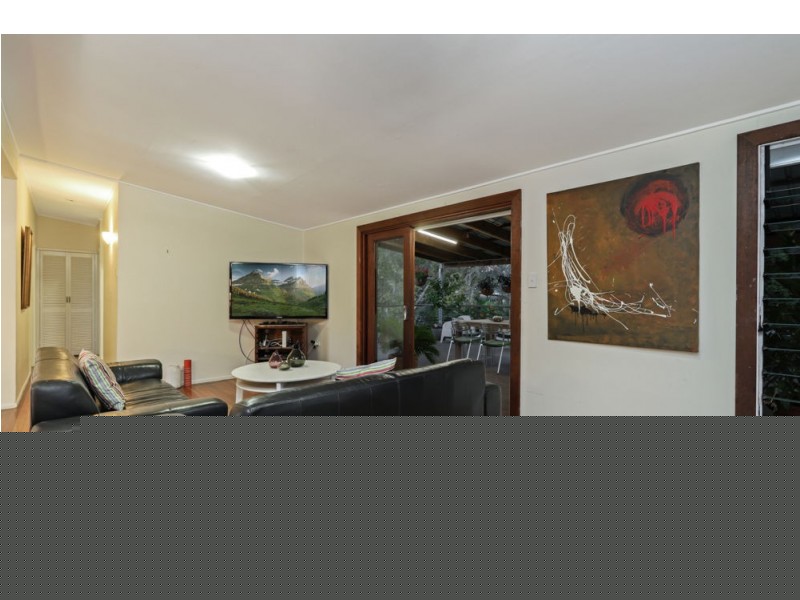 11 Culworth Street, Chermside West QLD 4032