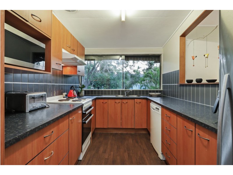 11 Culworth Street, Chermside West QLD 4032