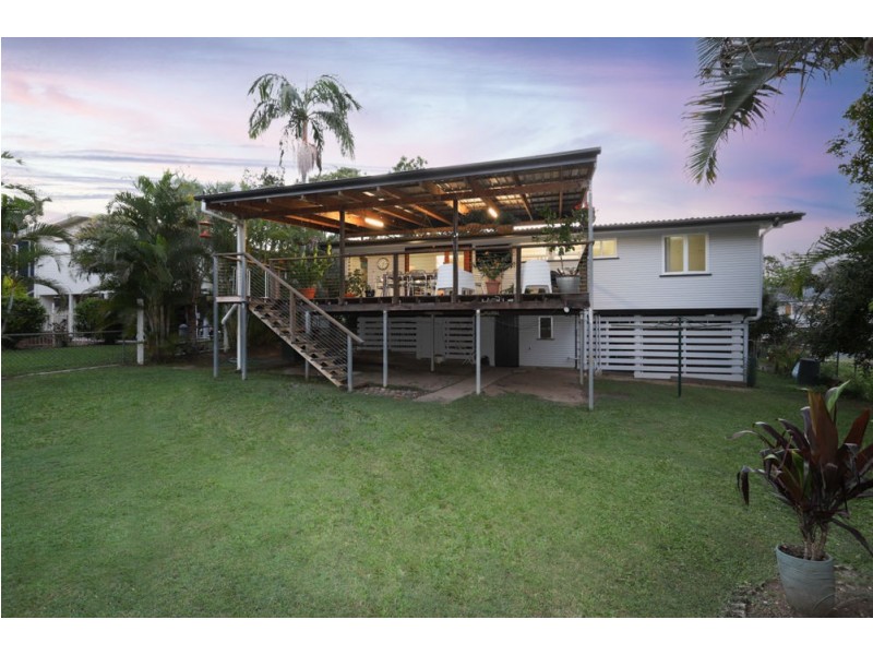 11 Culworth Street, Chermside West QLD 4032