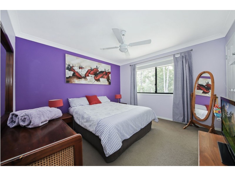 29 Talisman Court, Eatons Hill QLD 4037