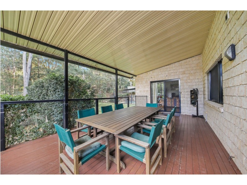 29 Talisman Court, Eatons Hill QLD 4037