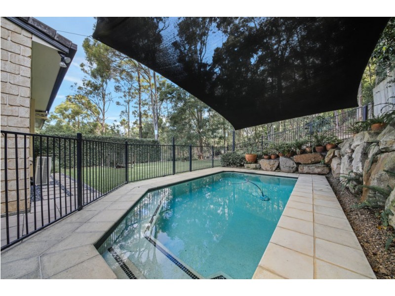 29 Talisman Court, Eatons Hill QLD 4037