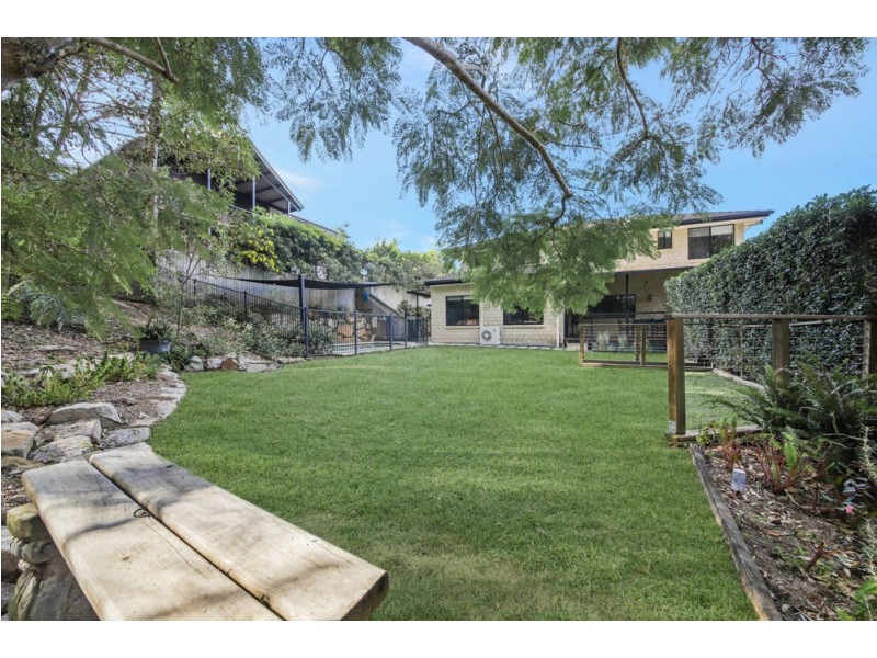 29 Talisman Court, Eatons Hill QLD 4037