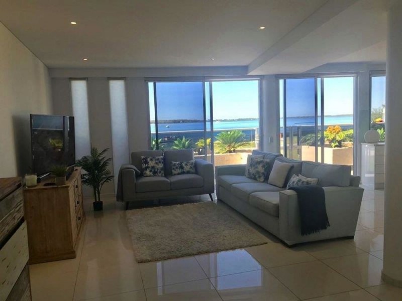 2/47 ‘Casa Cielo’ Landsborough Pde, Golden Beach QLD 4551