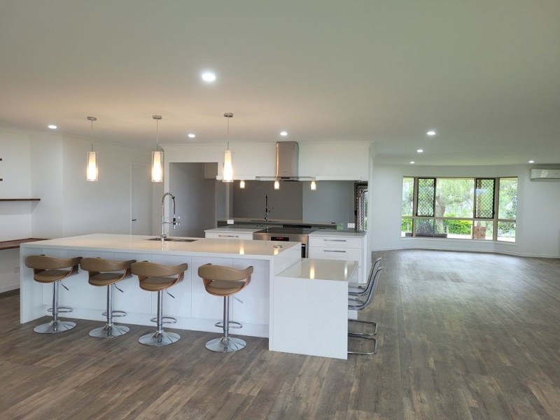 177 -201 Embreys Rd, The Bluff QLD 4340