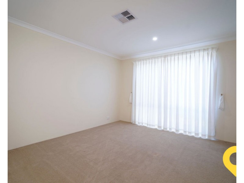 49 Yellowwood Avenue, Piara Waters WA 6112